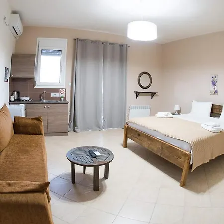 Lägenhet Anamniseis Agrelia