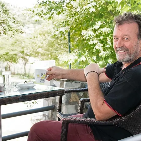 Lägenhet Anamniseis *